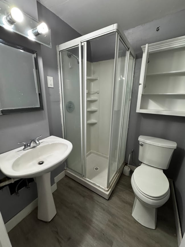 Building Photo - 4112 N 84th St