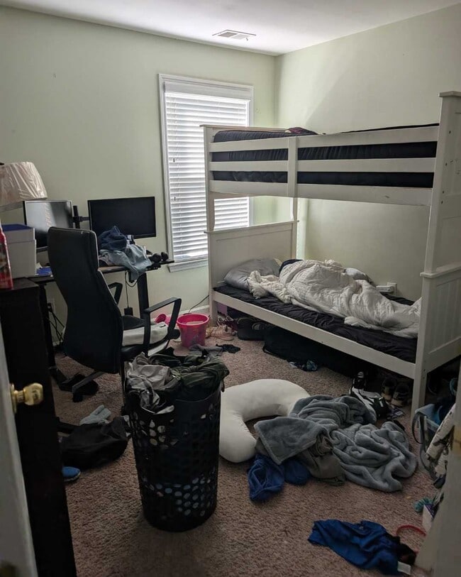 Building Photo - 101 Flatwood Trail