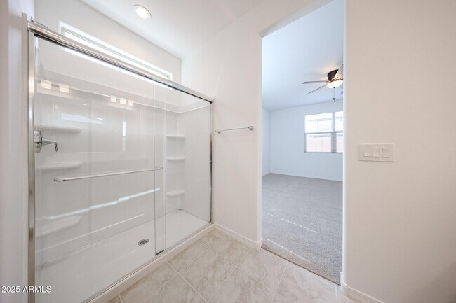 Building Photo - 25208 N 172nd Dr