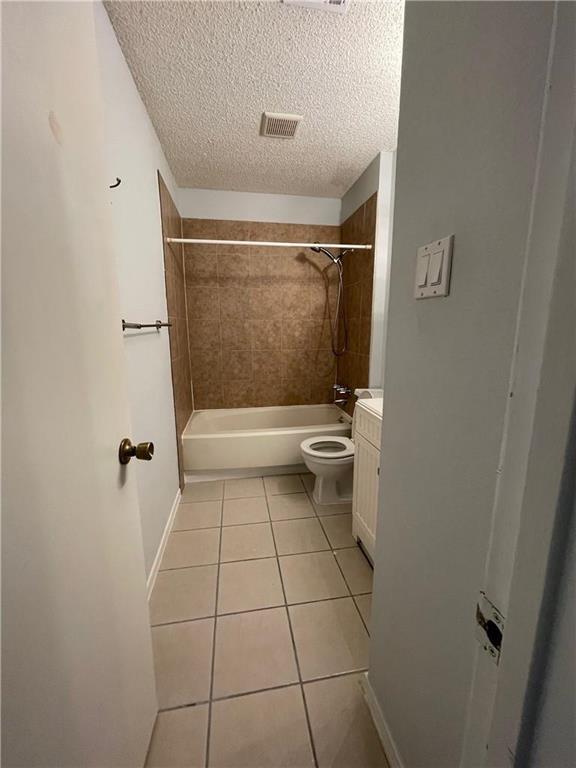 Building Photo - 7712 Elderberry Dr