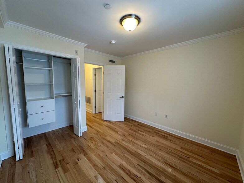 Building Photo - 65 Langdon St