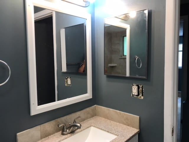 Building Photo - 38440 Meadowdale St