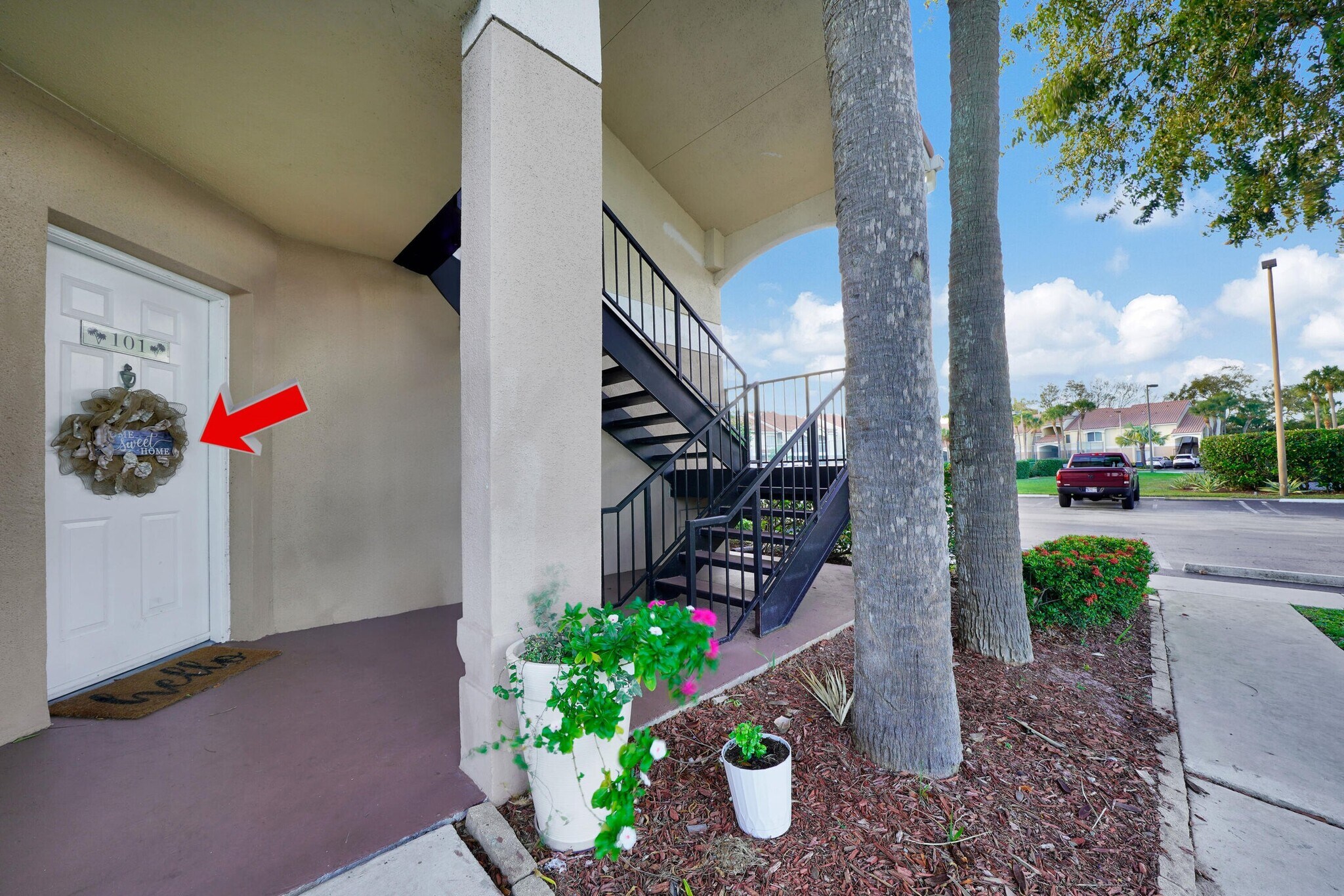 Building Photo - 815 W Boynton Beach Blvd