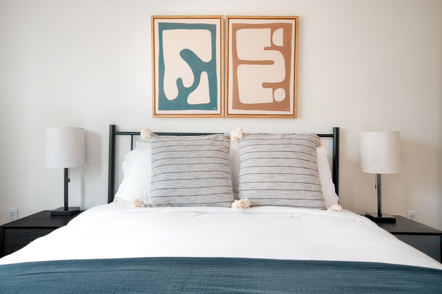 Building Photo - 10410 NE 2nd St