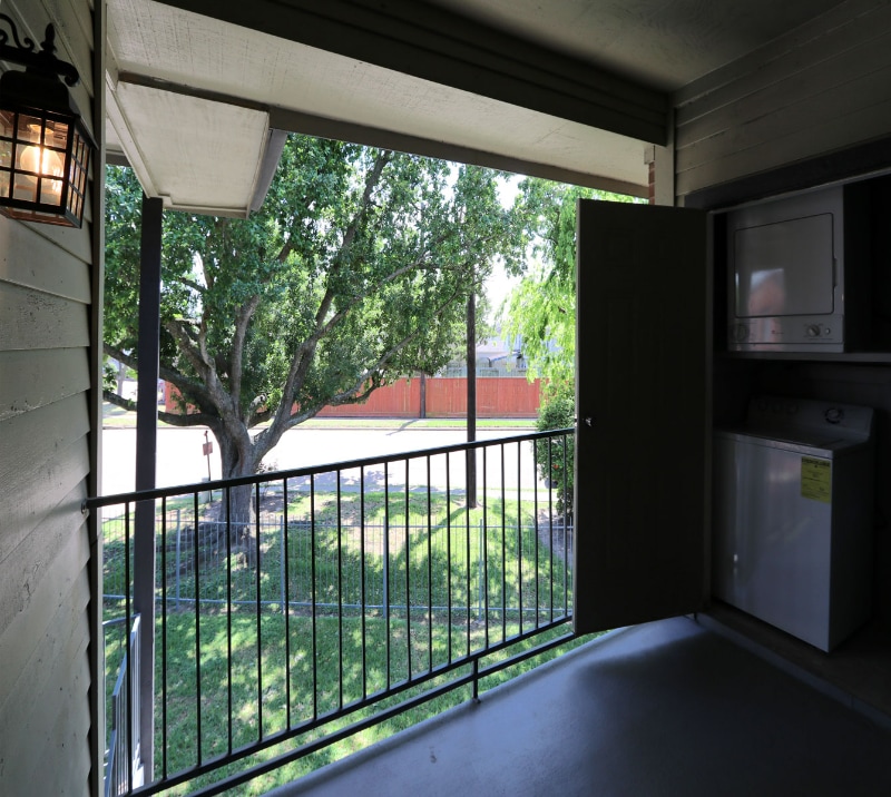 Building Photo - 8800 Westplace Dr