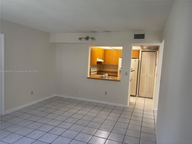 Building Photo - 14909 SW 104th St
