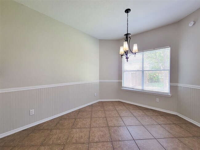 Building Photo - 12226 Cardston Ct