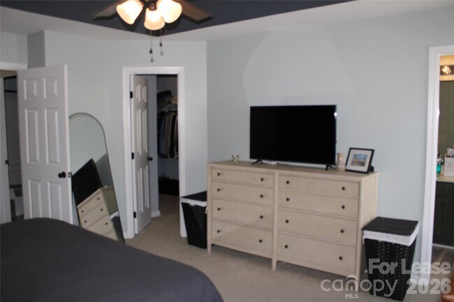 Building Photo - 9446 Cadman Ct