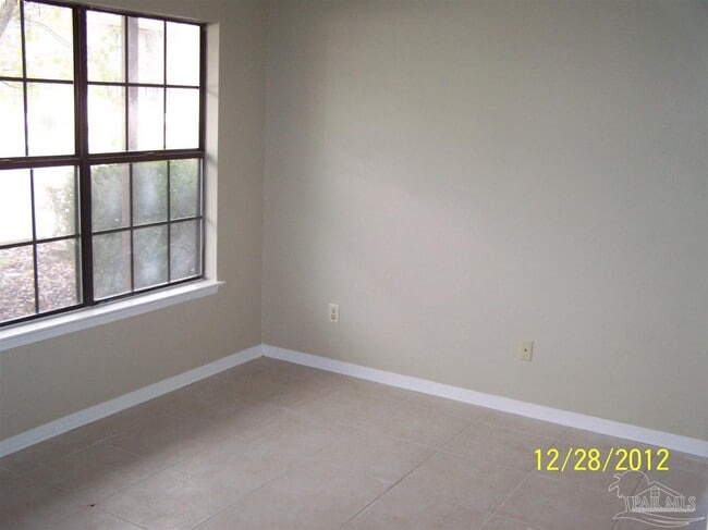 Building Photo - 711 Tumbleweed Trail