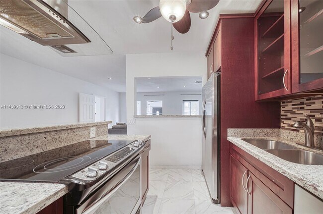 Building Photo - 89 NW 110th St