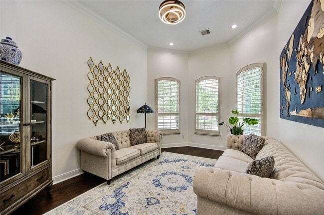 Building Photo - 10702 Claythorne Ct