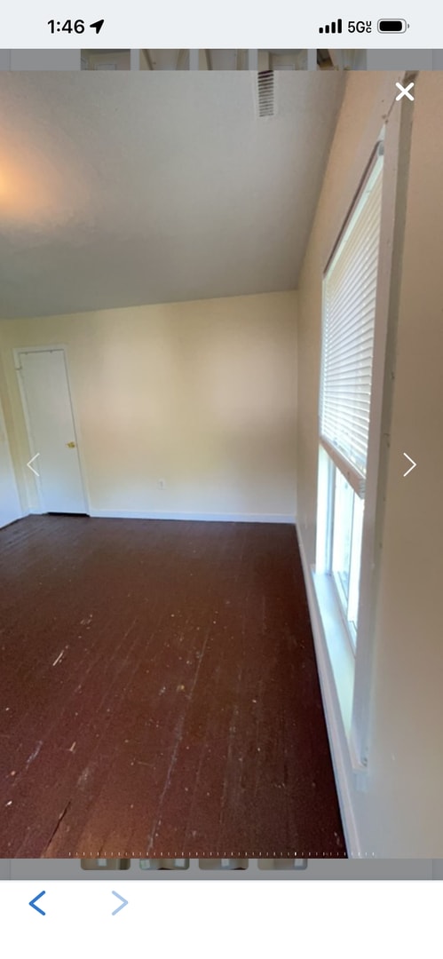 Building Photo - 611 Stewart Ave SE