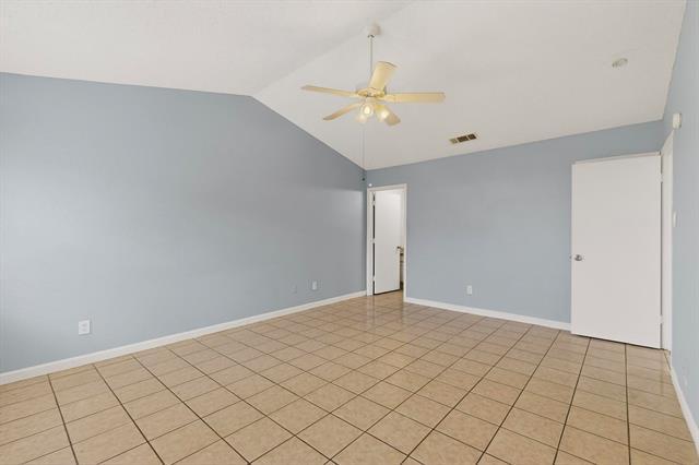 Building Photo - 926 Binbrook Dr