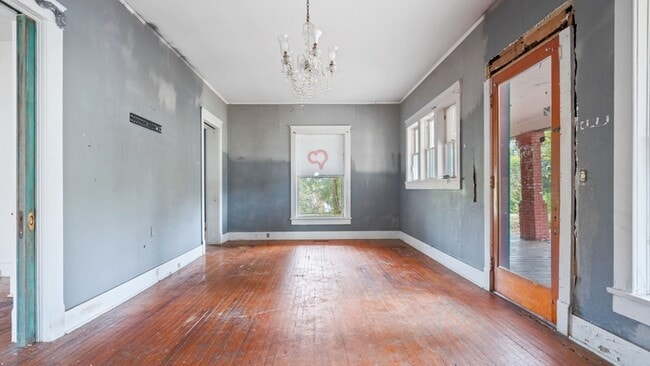 Building Photo - 337 W Court St