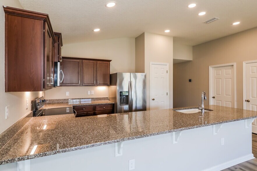 Building Photo - 840 Trellis Bay Dr