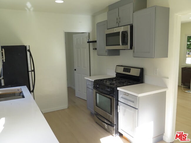 Building Photo - 2128 20th St