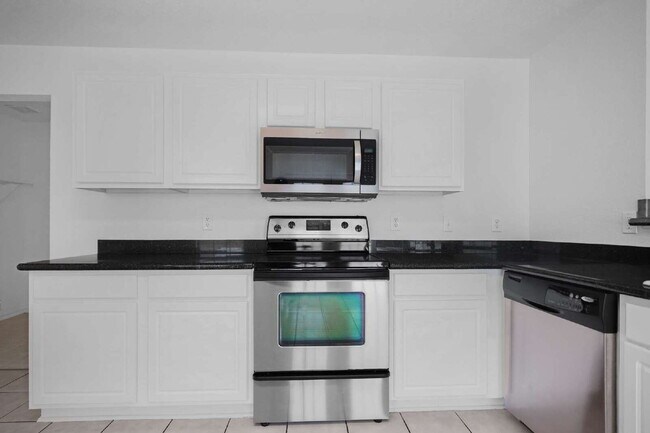 Building Photo - Spacious 4-Bedroom Rental Home in Cibolo, ...