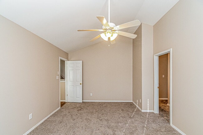 Building Photo - 1017 Dewberry Ct