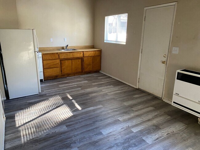 Building Photo - AL378-Mata, Sergio