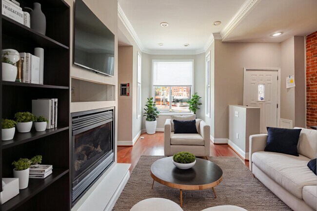 Building Photo - 408 Rhode Island Ave NW