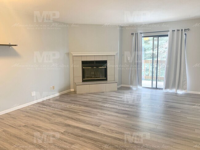 Building Photo - 2960 W Stuart St