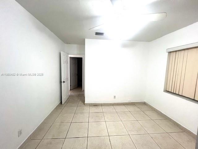 Building Photo - 500 SW 51st Ave