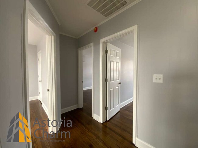 Building Photo - 3 Bedroom Home with Porch, Garage, and Finished Basement