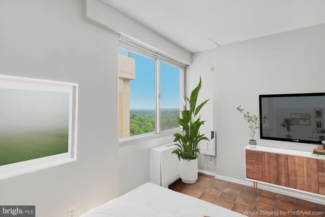 Building Photo - 4515 Willard Ave