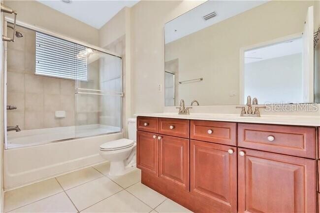 Building Photo - 11565 Mizzon Dr
