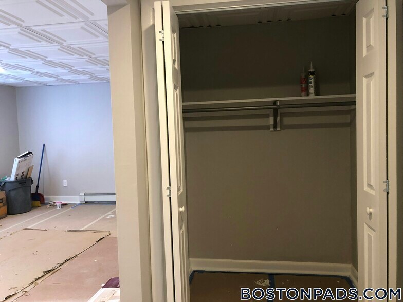 Building Photo - 499 Beacon St