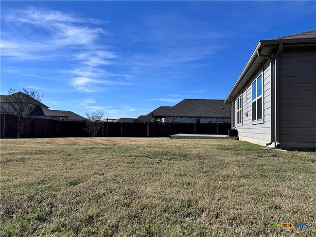 Building Photo - 300 Colthorpe Ln