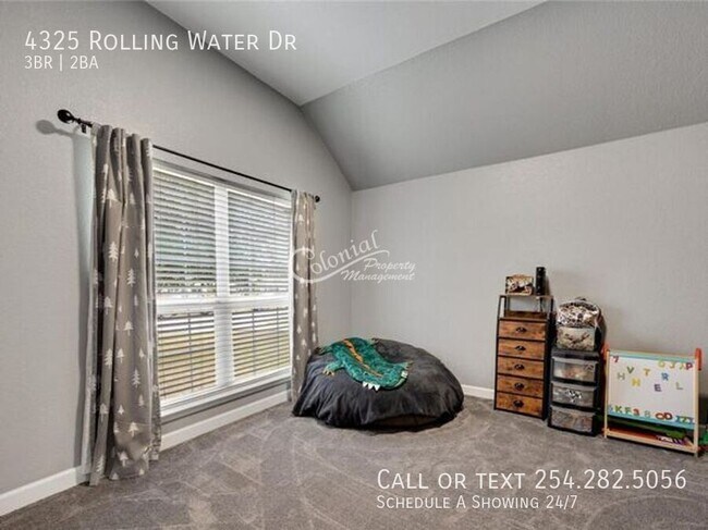 Building Photo - 4325 Rolling Water Dr