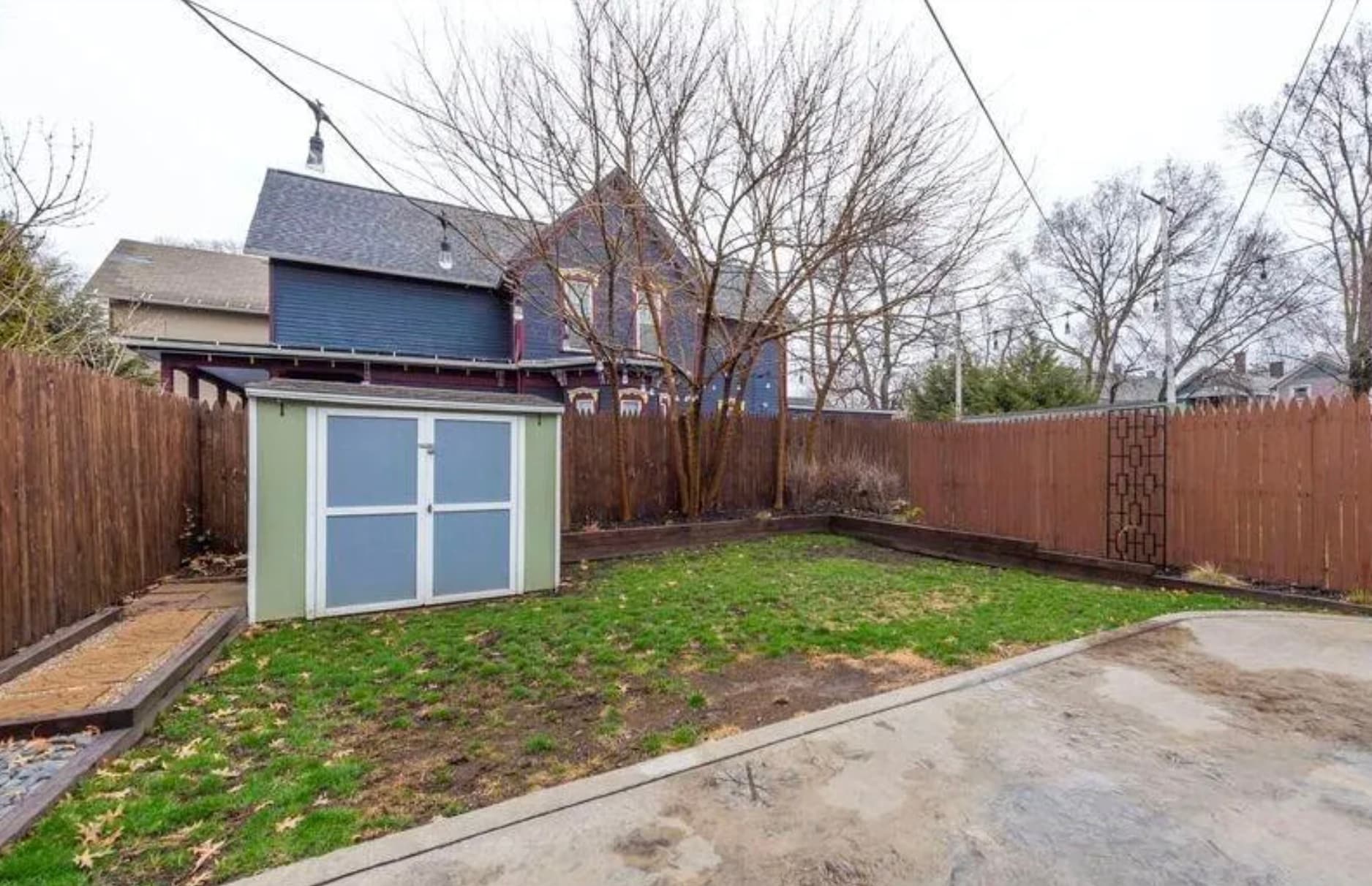 Building Photo - 4424 Bridge Ave