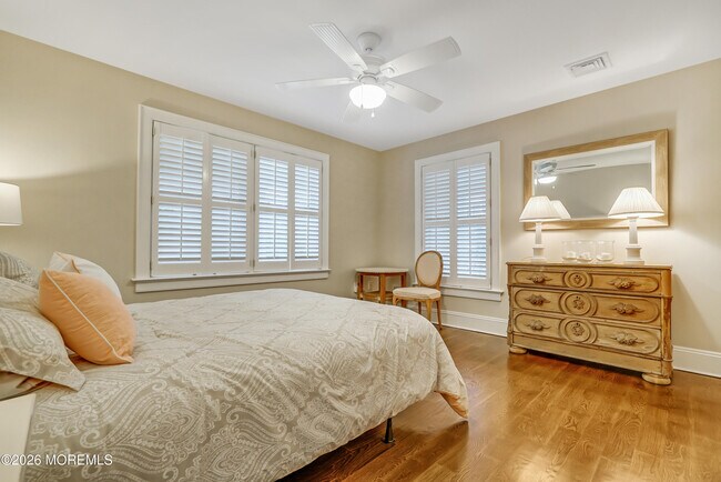 Building Photo - 1552 Runyon Ln