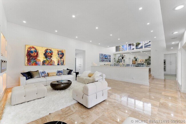 Building Photo - 18 Nurmi Dr