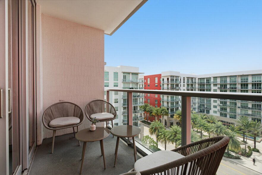 Building Photo - 7825 NW 107th Ave