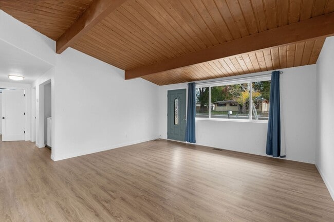 Building Photo - Adorable updated 2bdrm rancher