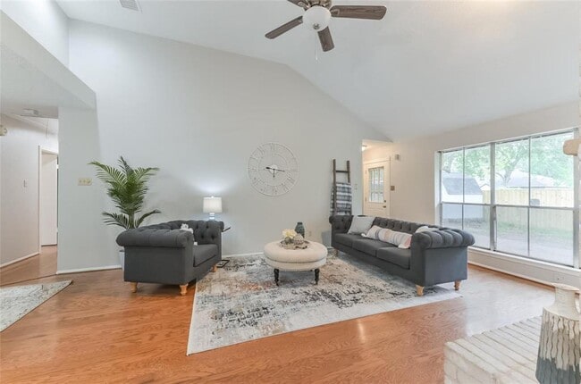 Building Photo - 5701 Village Arbour Dr
