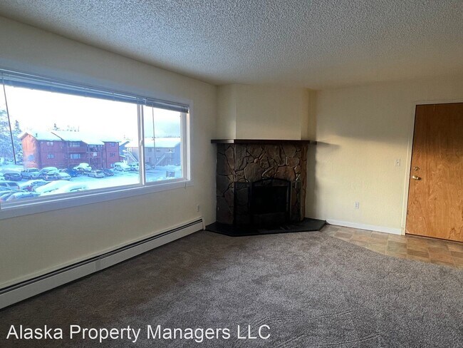 Building Photo - 2 br, 1 bath House - 8861 Cordell Cir #5