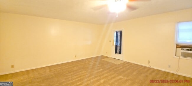 Building Photo - 205 Winston Dr