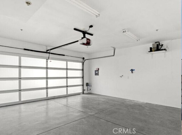 Building Photo - 6422 Weidlake Dr