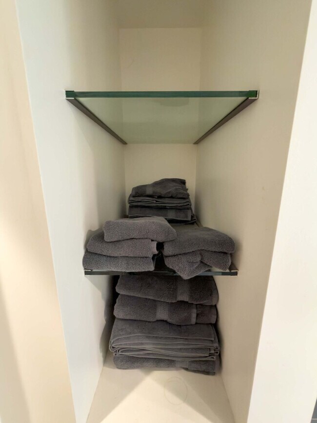 Building Photo - 30 Barranca Rd