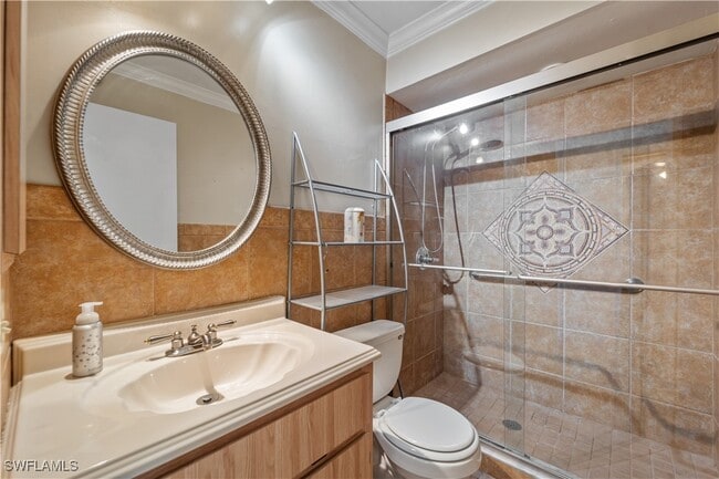 Building Photo - 8287 Charter Club Cir