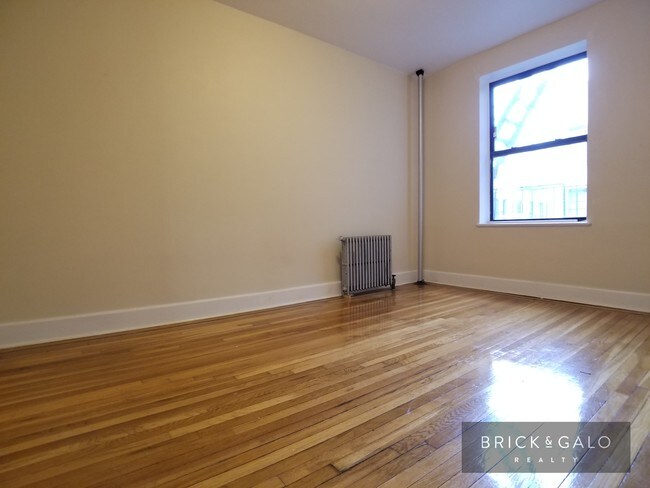 Building Photo - 179 Linden Blvd