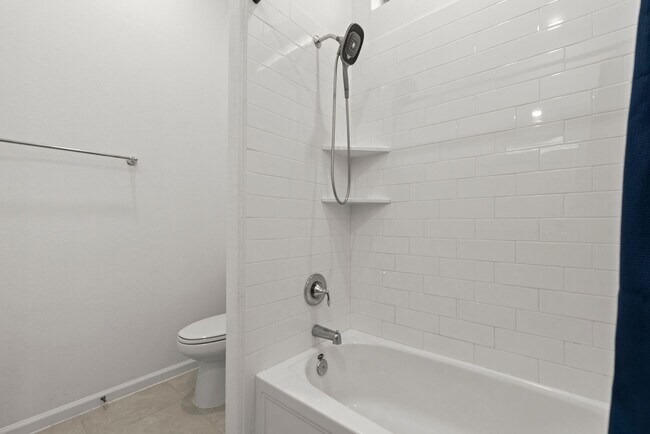 Building Photo - Room to Live, Play, and Grow in Booming Ro...