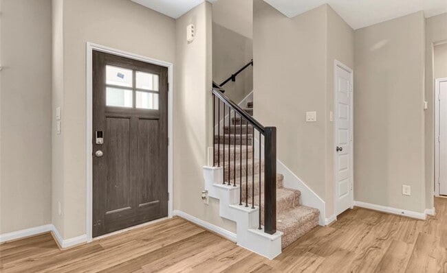 Building Photo - 16104 Oregon Oak Dr