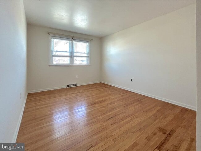 Building Photo - 1111 Musket Rd