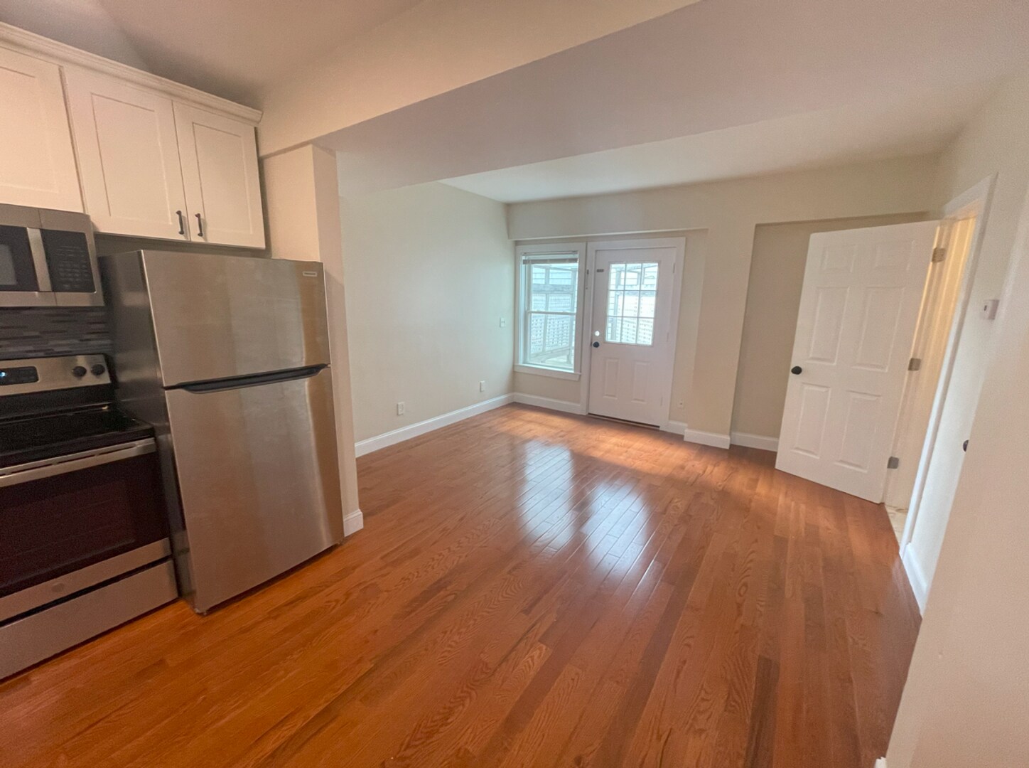 Building Photo - 211 Onset Ave