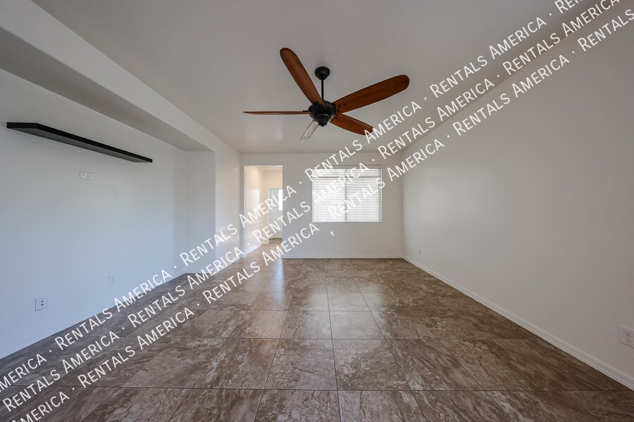 Building Photo - 41192 W Rio Bravo Dr