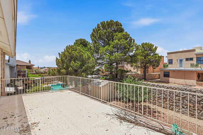 Building Photo - 7765 Dianjou Dr